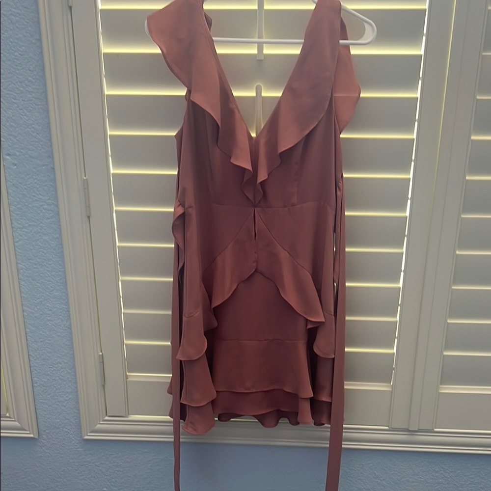 Ruffled V-Neck Dress in Mauve